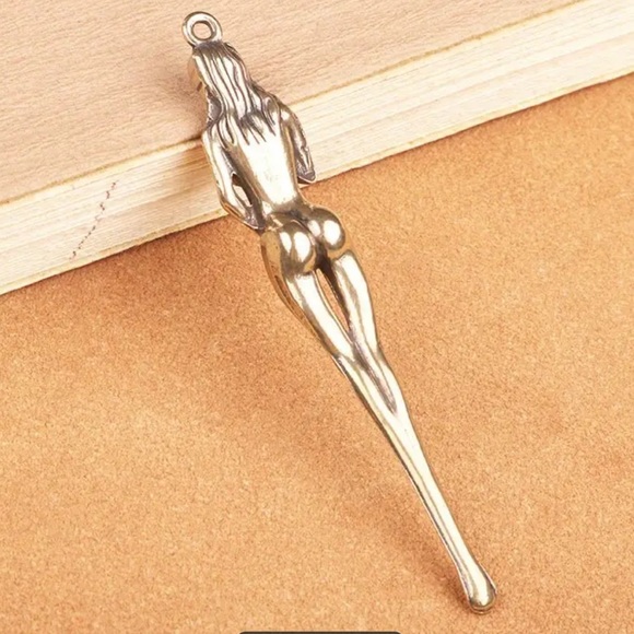 Other - Vintage naked lady snuff spoon